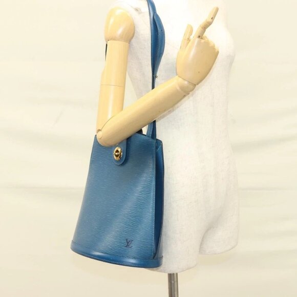 Louis Vuitton Handbags - LOUIS VUITTON Epi Cluny Shoulder Bag Blue